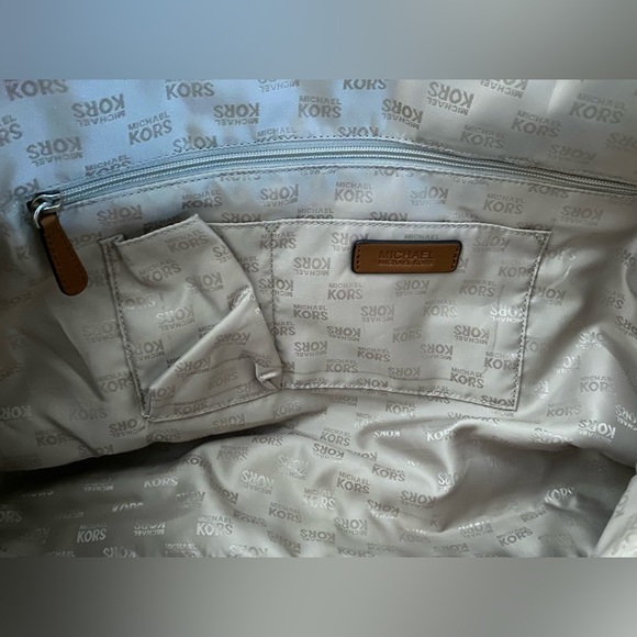 Michael Kors Extra-Large Studded Leather Weekender Bag. - Picture 14 of 16